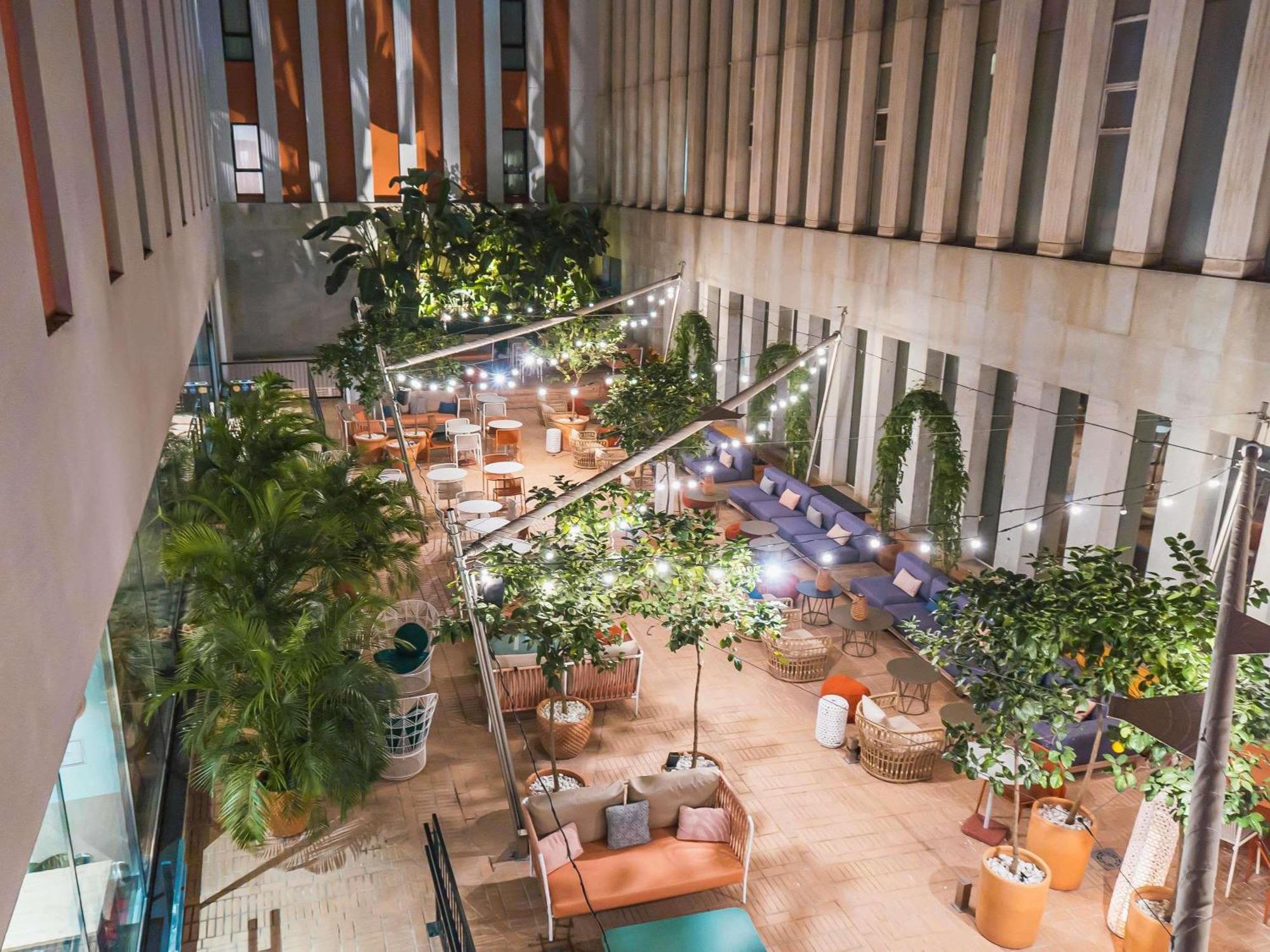 Ibis Styles Sevilla City Santa Justa Экстерьер фото